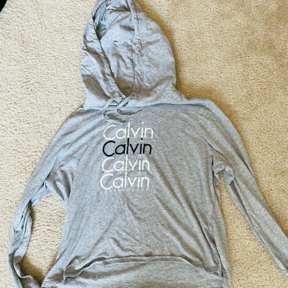 Cropped Calvin Klein thin long sleeve with hood